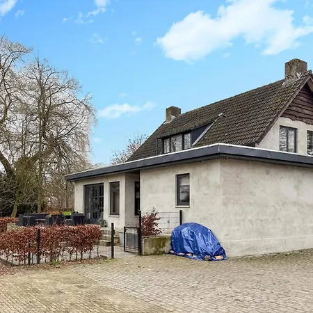 Holiday home Beautiful In With House A Panoramic View Son en Breugel