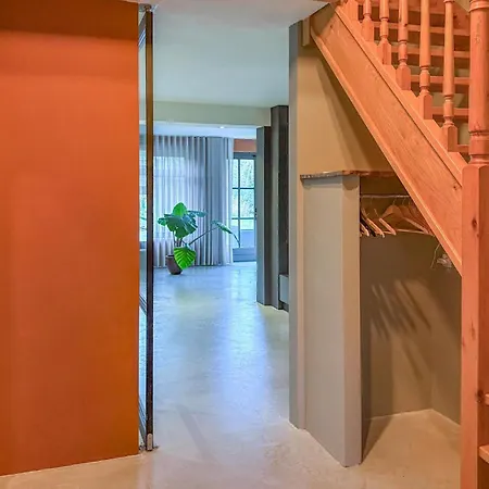 Beautiful In With House A Panoramic View Son en Breugel