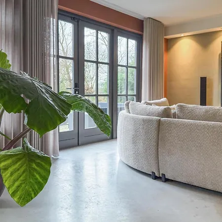 Holiday home Beautiful In With House A Panoramic View Son en Breugel